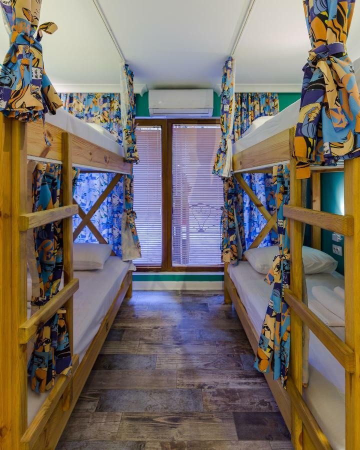 Batumi Surf Hostel מראה חיצוני תמונה