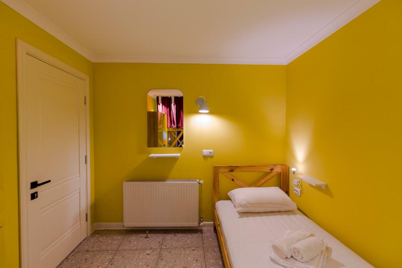 Batumi Surf Hostel מראה חיצוני תמונה
