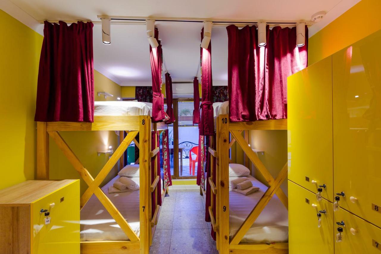 Batumi Surf Hostel מראה חיצוני תמונה